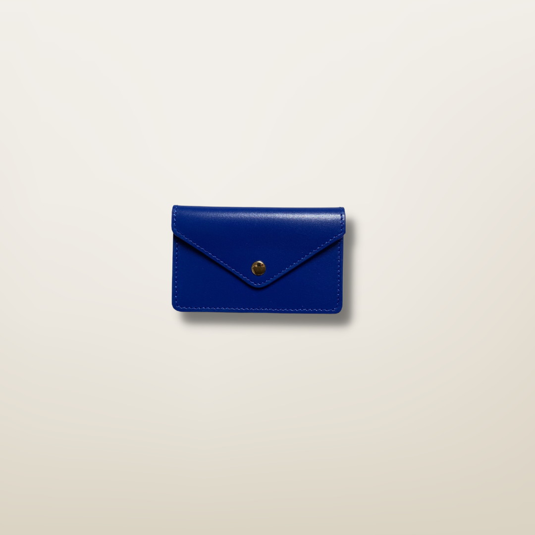 Mini Enveloppe en cuir de veau Box - Bleu Klein 